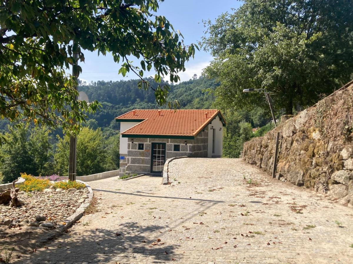Quinta De Varzielas - Agroturismo Castelo de Paiva Εξωτερικό φωτογραφία